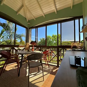 https://studio-karabes.comcaribbean.com
