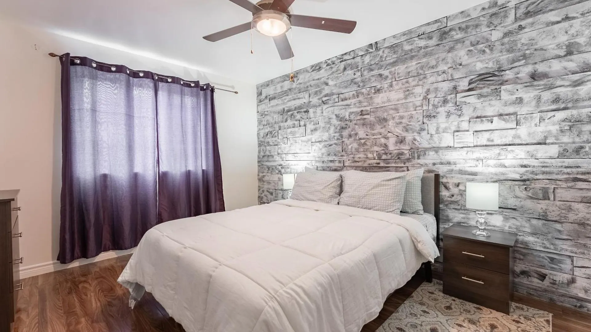 Apartment Comfortable Spacious House With Parking Brossard